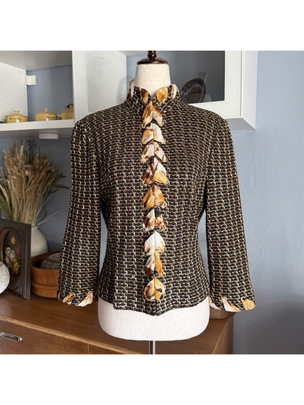 ST. JOHN Tweed Brown Multi Jacket w/ Ribbon Trim Size 8 Fall Autumn